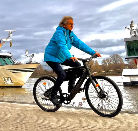 Henky's Story: An E-bike, a Scenic City, and a Plate of Sardines