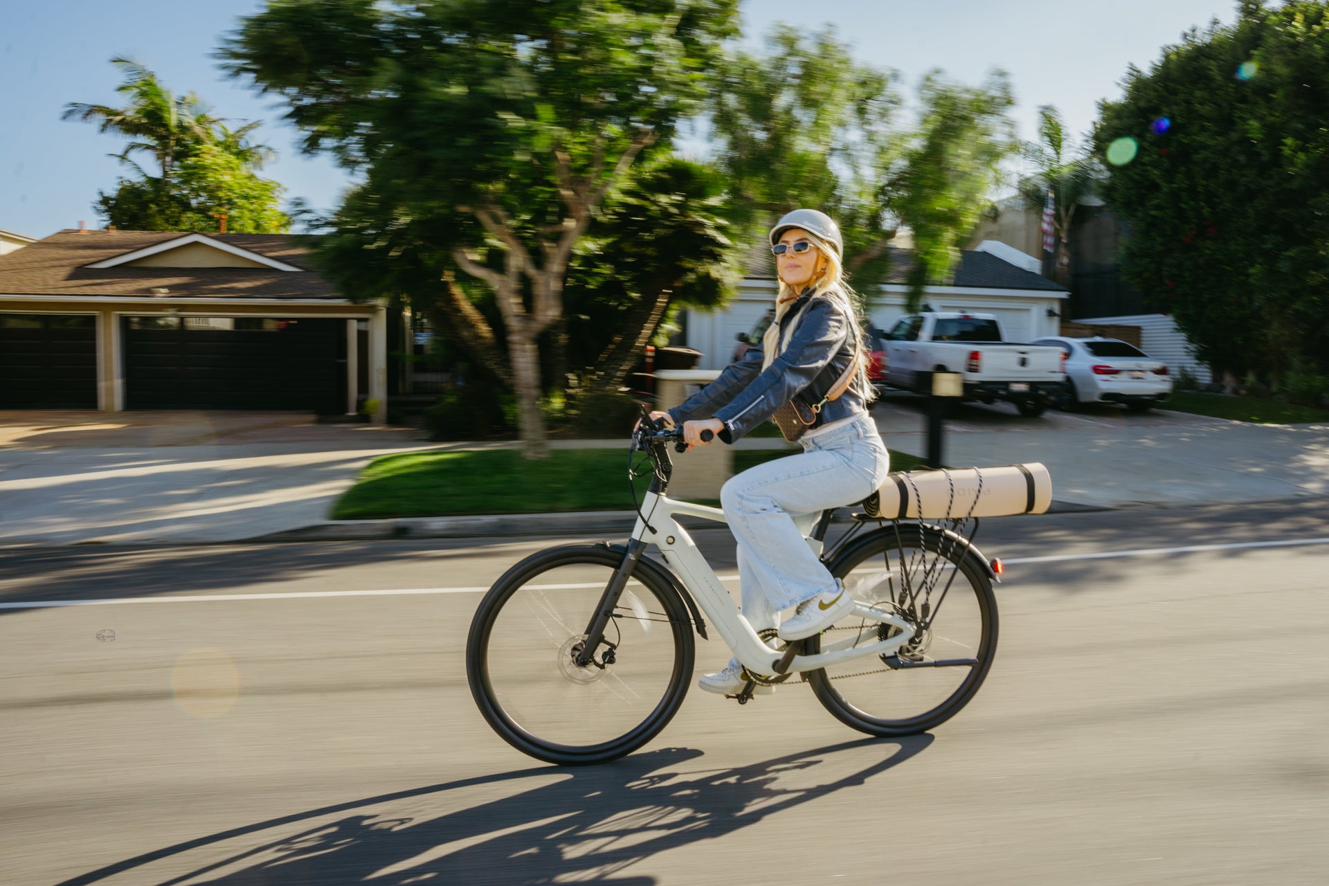 Moped vs Electric Bike: Which One Is Better?