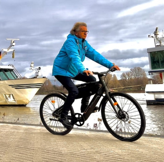 Henky's Story: An E-bike, a Scenic City, and a Plate of Sardines
