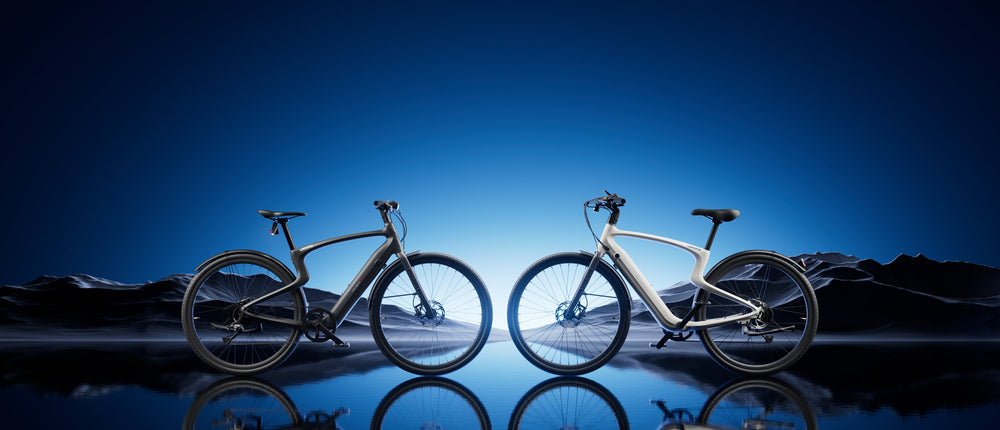 Carbon 1 Pro vs Carbon Classic — same carbon DNA, two different ideas of “best”